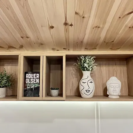 בית נופש Tiny Haus Seeblick By Interhome *